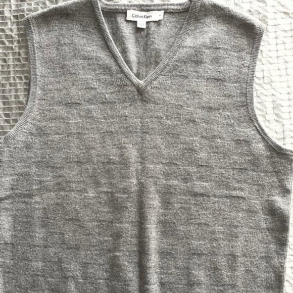 CALVIN KLEIN VEST SIZE M - Picture 1 of 6